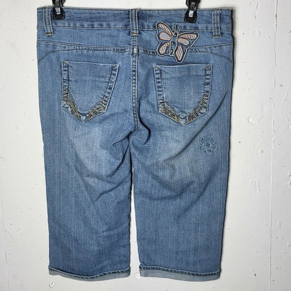 U.S. Polo Assn. Womens Butterfly Flower Embroidered Denim Blue Jean Capris 5/6 - Picture 2 of 14